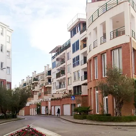 Kodra E Diellit 4* Tirana