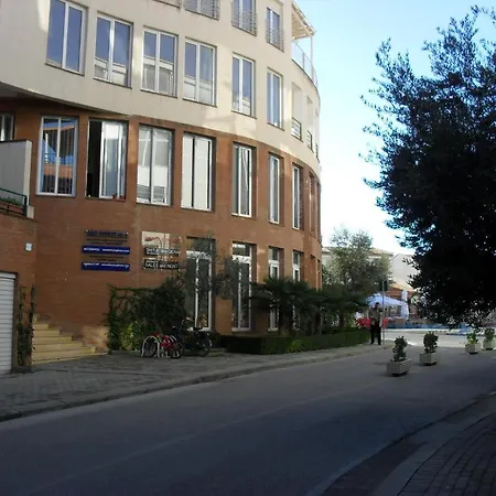 Kodra E Diellit Affittacamere