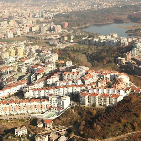Kodra E Diellit 4* Tirana