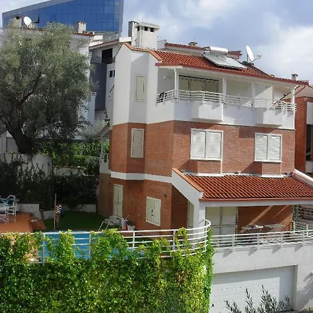 Kodra E Diellit Pensjonat Tirana