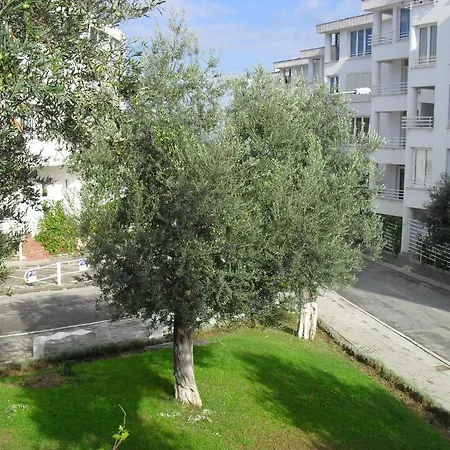 Pensjonat Kodra E Diellit 4*